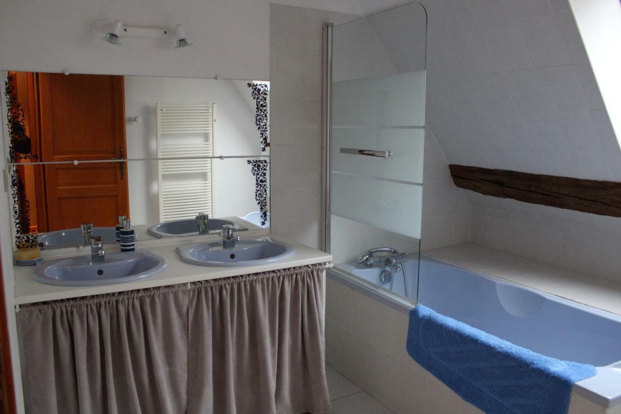 Domaine De La Touche Mosnay Bed & Breakfast ภายนอก รูปภาพ